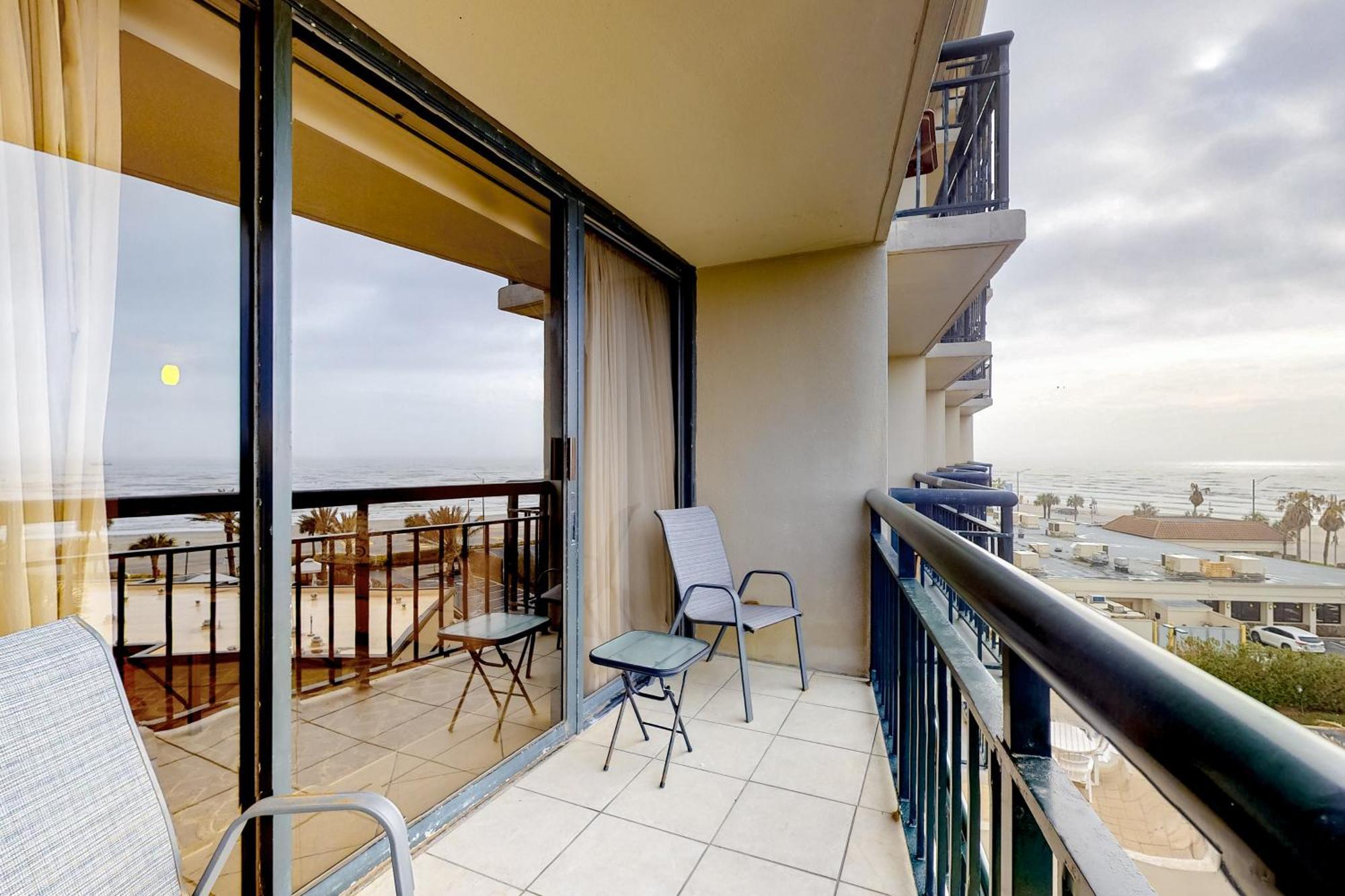 San Luis Resort Condos 갤버스턴 객실 사진